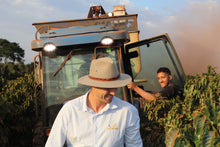 Cargar imagen en el visor de la galería, Brazil, Gabriel Oliveira
